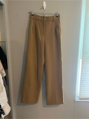 Aritzia Wilfred Effortless Pant
